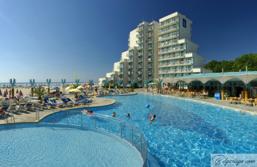 Varna - one of the largest resorts on the coast of the country