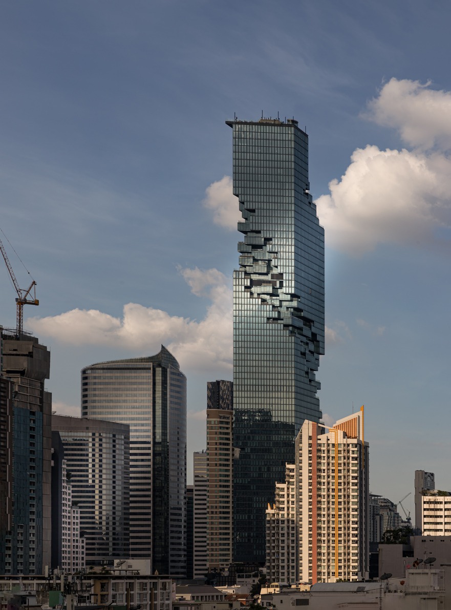 Architectural exterior view of King Power Mahanakhon Building
