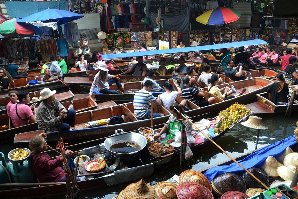 the floating market in Bangkok, Thailand