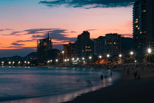 acapulco-sunset-mexico-sea-sky