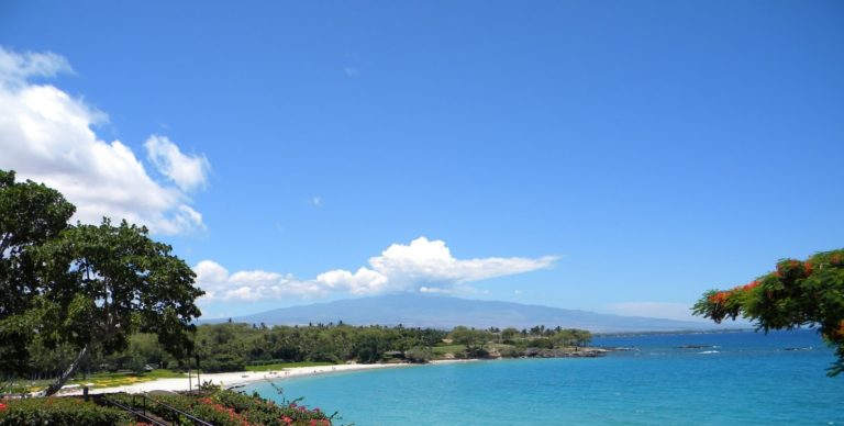 Kaunaoa-Beach-Hawaii-Mauna-Kea-Beach