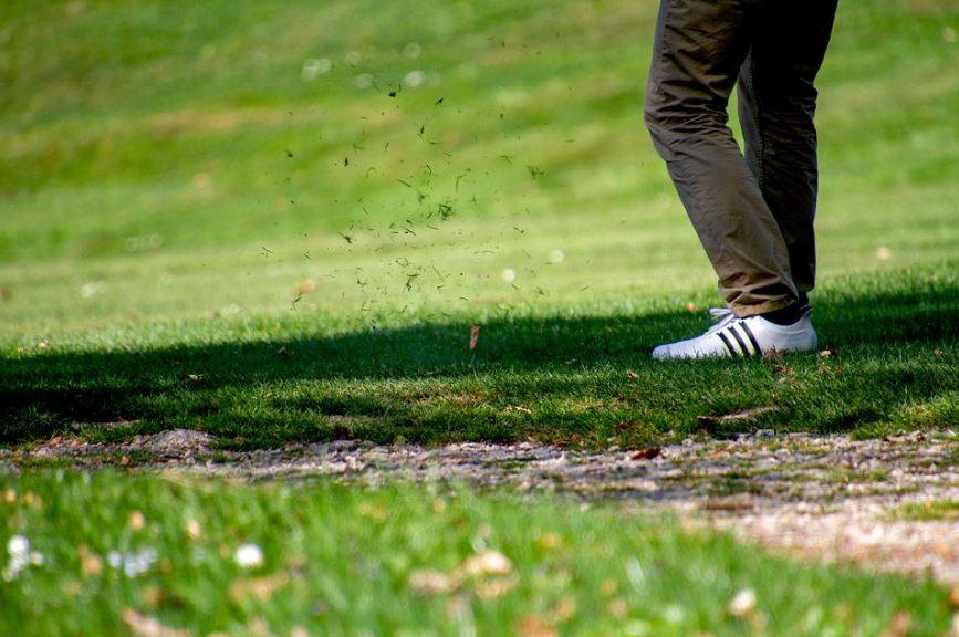 golf-golfers-tee-sport-grass